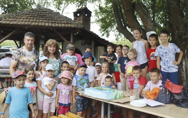 Общество | Летни риболовни състезания се  проведоха в Джулюница и Козаревец