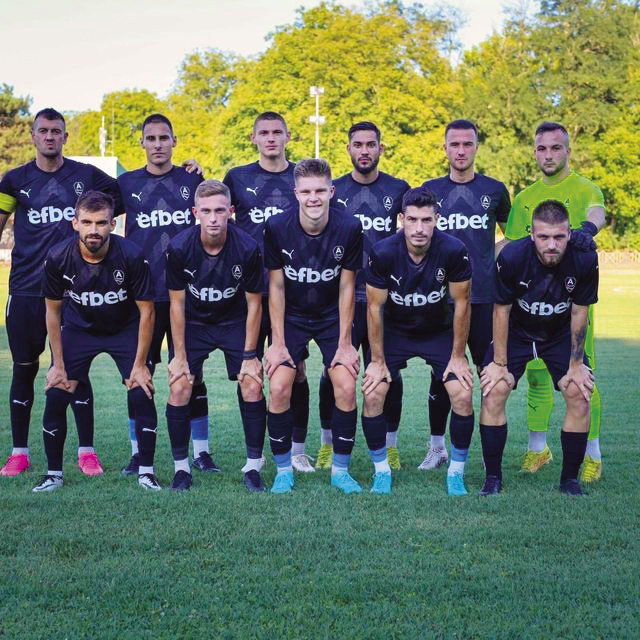 Ивайло Тодоров донесе победата на “Локо” в дербито с “Академик”