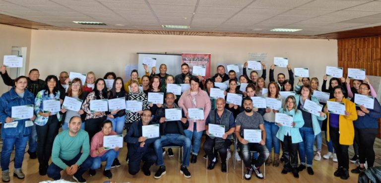 Общество | Над 80 образователни медиатори от страната преминаха обучение на Център “Амалипе”