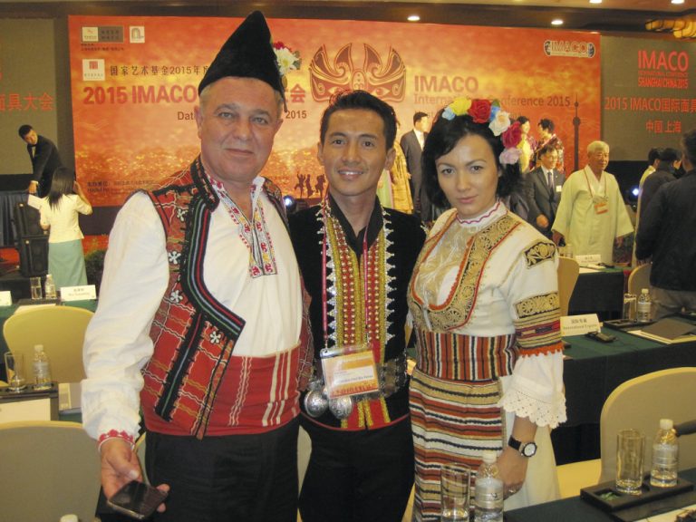 Емил Павлов – влюбеният във фолклора, който популяризира Търново