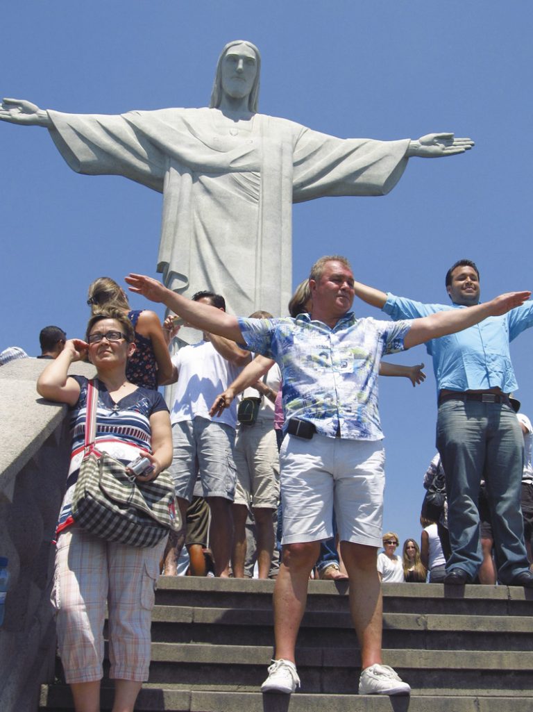Емил Павлов – влюбеният във фолклора, който популяризира Търново
