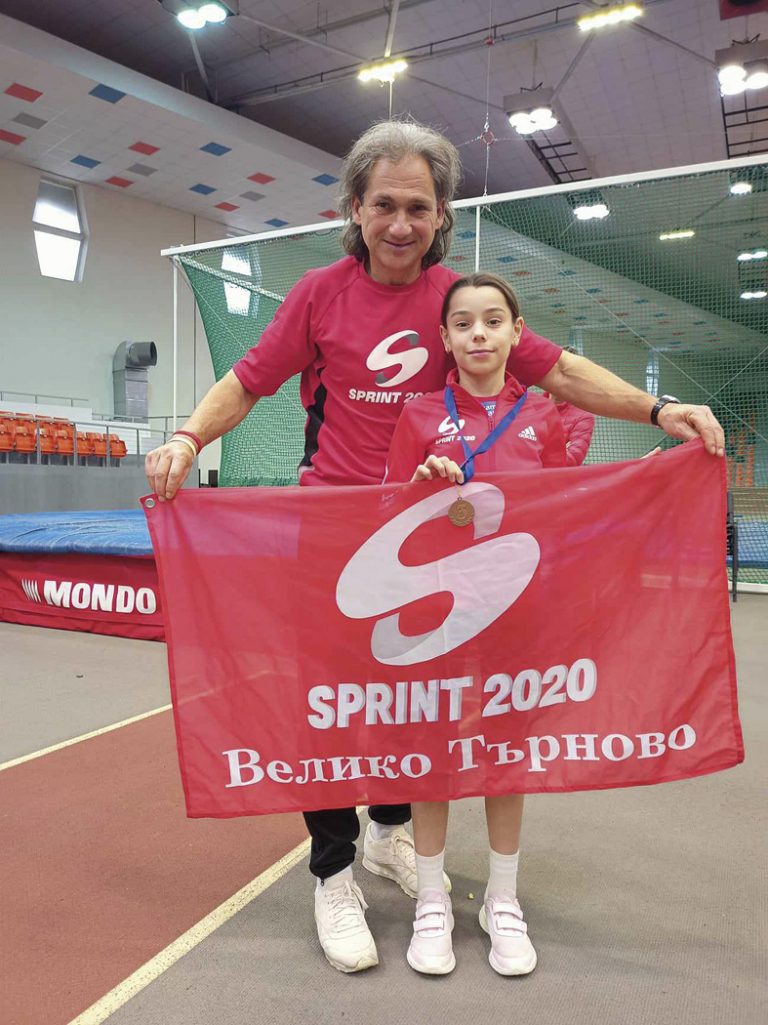 Спорт | Йоана Дражева завърши годината с 27-а поредна победа на пистата
