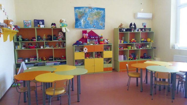 Общество | Ден на отворените врати се проведе в  Центъра за обществена подкрепа в Лясковец