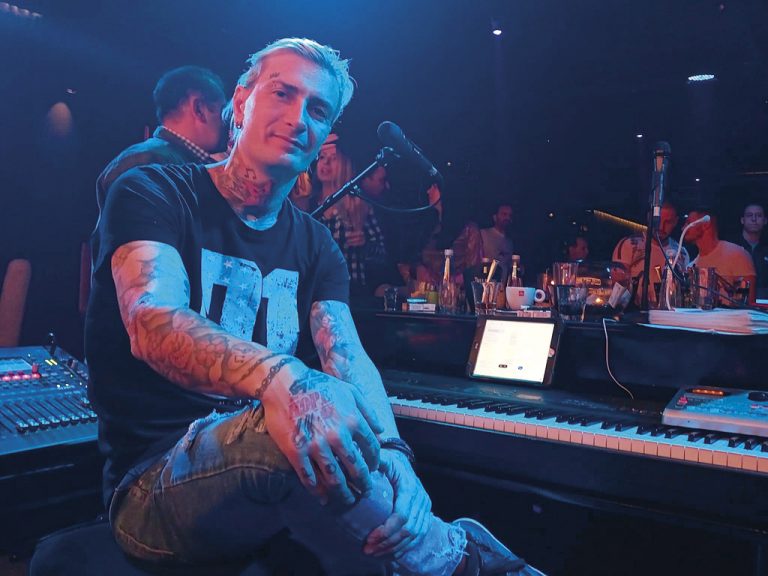 Общество | Петко Савов: Заради проблемите в сферата на културата родители спират децата си да стават музиканти и артисти