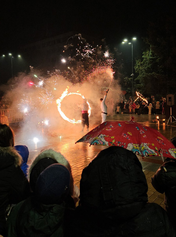Грейнаха коледните светлини на Горна Оряховица