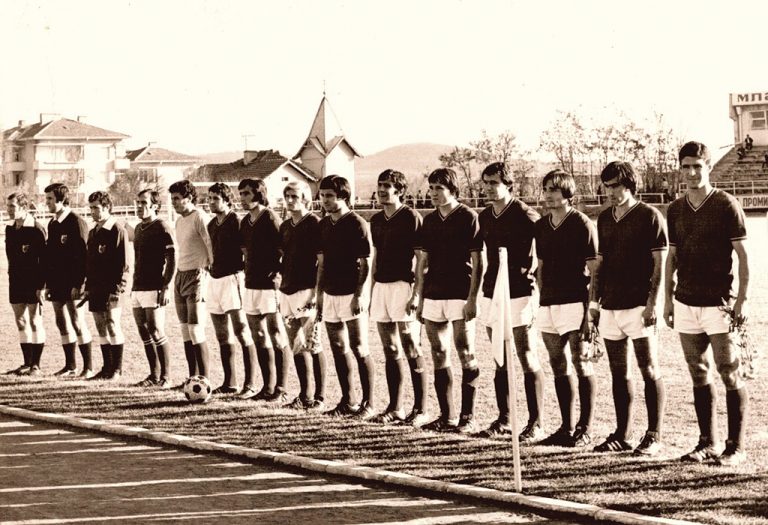 Къща-бижу – съблекалня на “Етър”, остава недостигната по хубост във футболната ни история