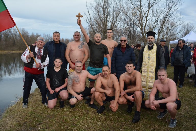 Общество | За трети път Тодор Балканджиев хвана кръста в община Павликени