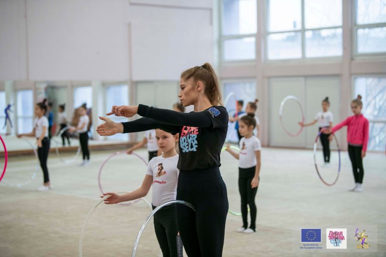 “Диамантените” момичета на България покориха великотърновските гимнастички