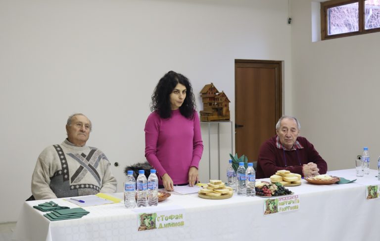 В Лясковско за поредна година избраха най-добрите винари и зарязаха лозята за берекет