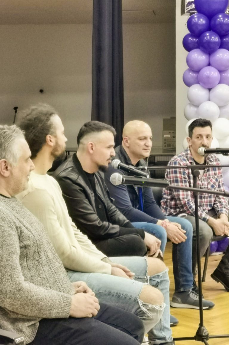 Графа към ученици във Велико Търново: “Учим музика, защото…”