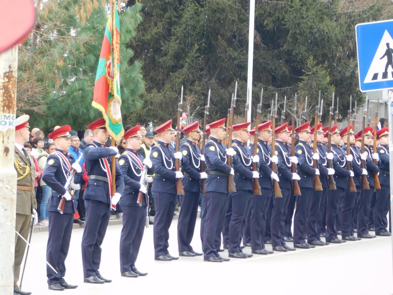 Велико Търново тържествено чества 146 г. от Освобождението на България