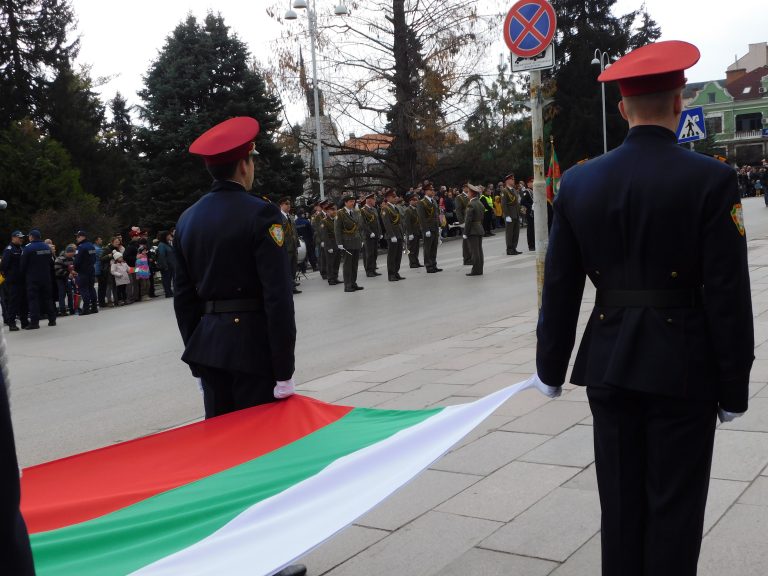 Велико Търново тържествено чества 146 г. от Освобождението на България