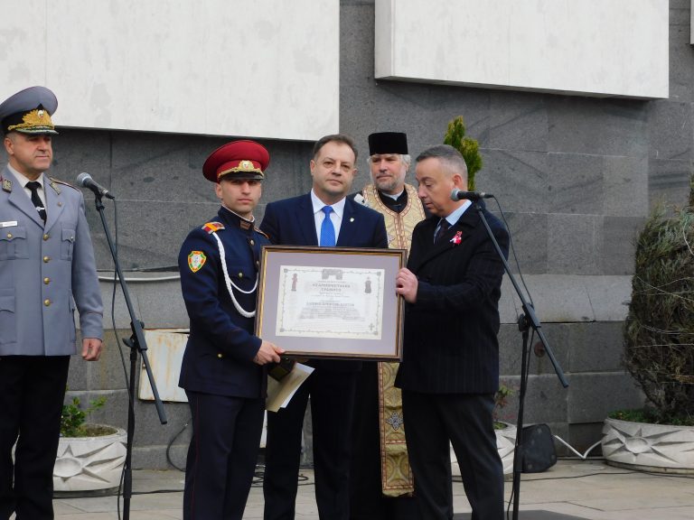 Велико Търново тържествено чества 146 г. от Освобождението на България