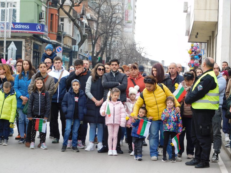 Велико Търново тържествено чества 146 г. от Освобождението на България