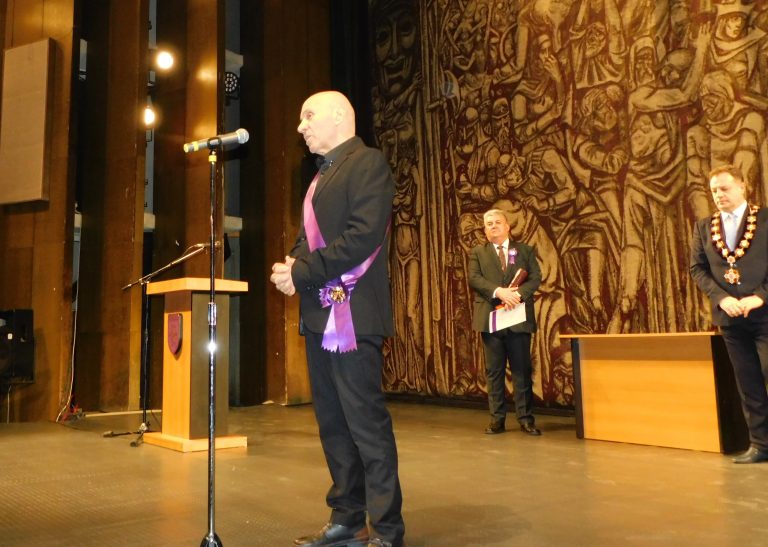 Проф. Казимир Попконстантинов и Георги Василев са новите почетни граждани на В. Търново