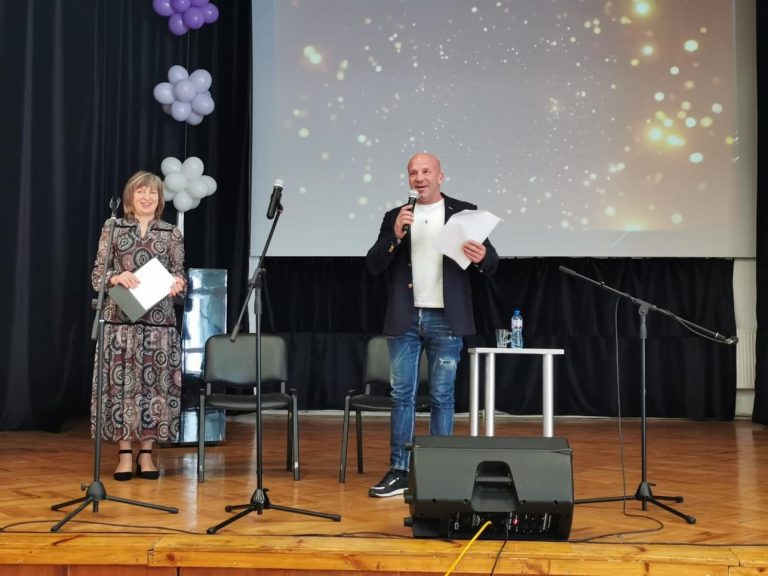 Енчо Кирязов вдъхнови с вълнуваща среща великотърновски ученици