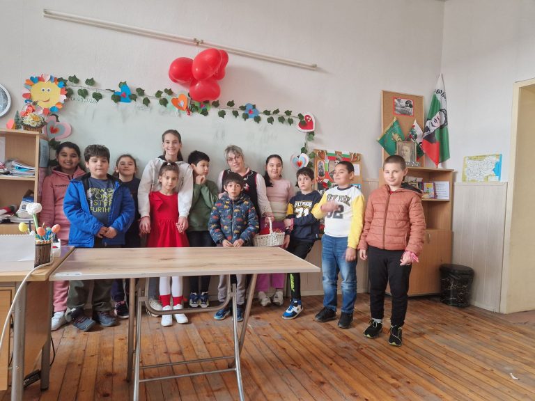 Родолюбци ще съживяват училището в Самоводене