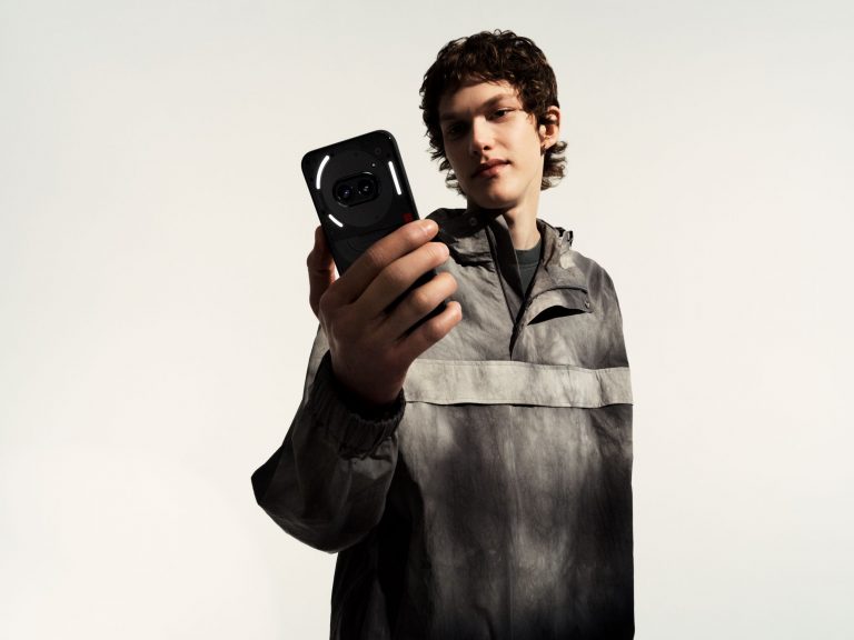 Общество | Вземи новия Nothing Phone 2A с 3 години гаранция и план от А1