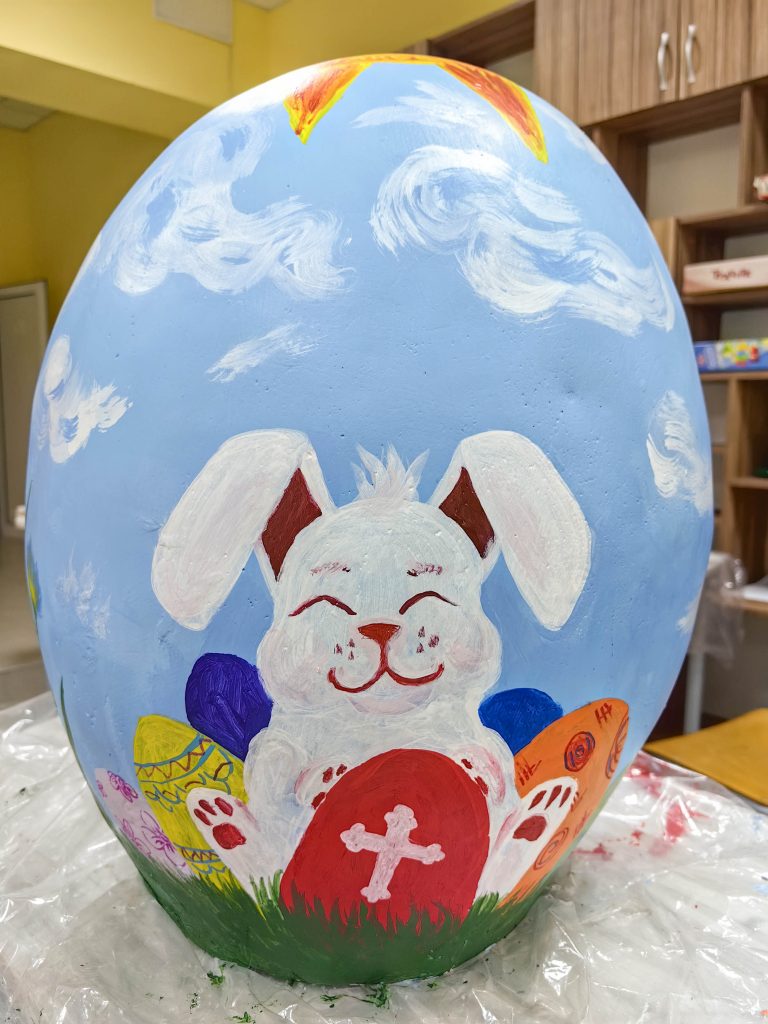 Декоративни яйца разкрасяват Велико Търново за Великден