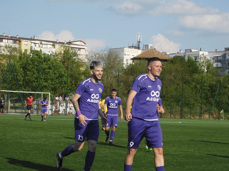 Спорт | “Етър-2” с категорично  3:0 като гост на “Боруна”