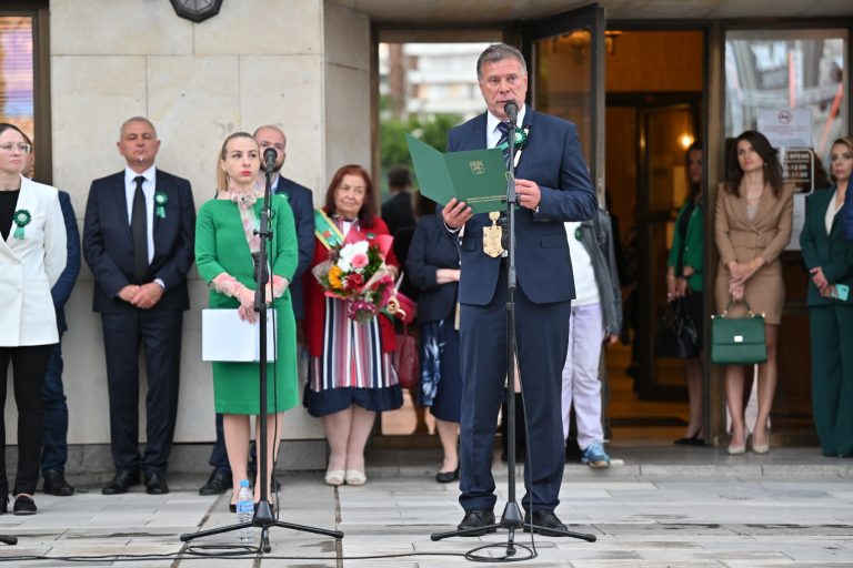 Дъжд и много емоции белязаха празника на Горна Оряховица