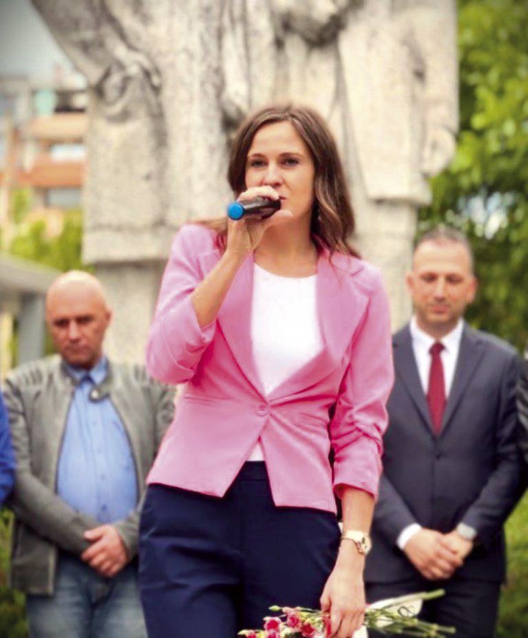 Пари и власт | Цвета Галунова: “Успех на всички  кандидати с чисти помисли!  Вярвам, че нашето време ще дойде!