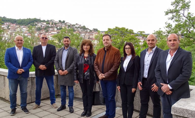 Горещи новини | Проф. Костадин Ангелов повежда листата на ГЕРБ-СДС във Велико Търново