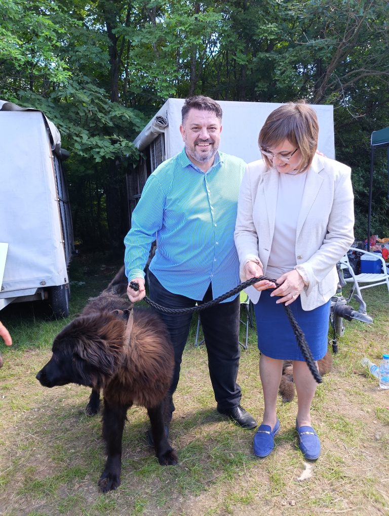 Силна подкрепа изрази Корнелия Нинова за отбора на БСП във Велико Търново начело с Атанас Зафиров