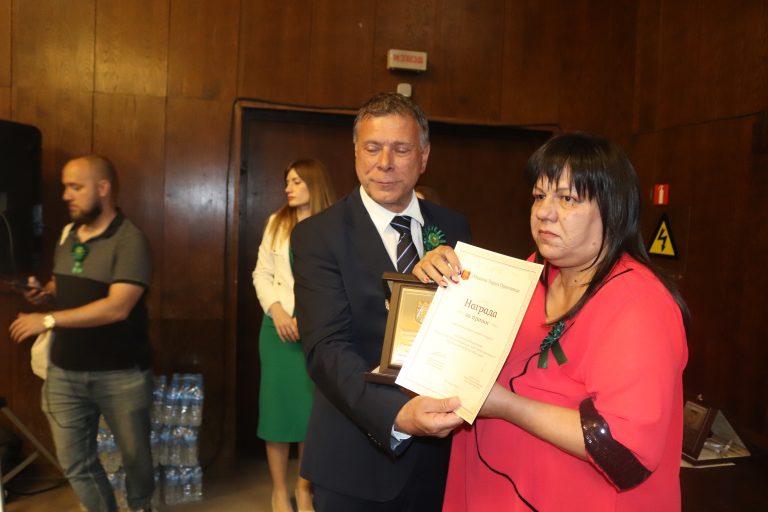 Дъжд и много емоции белязаха празника на Горна Оряховица