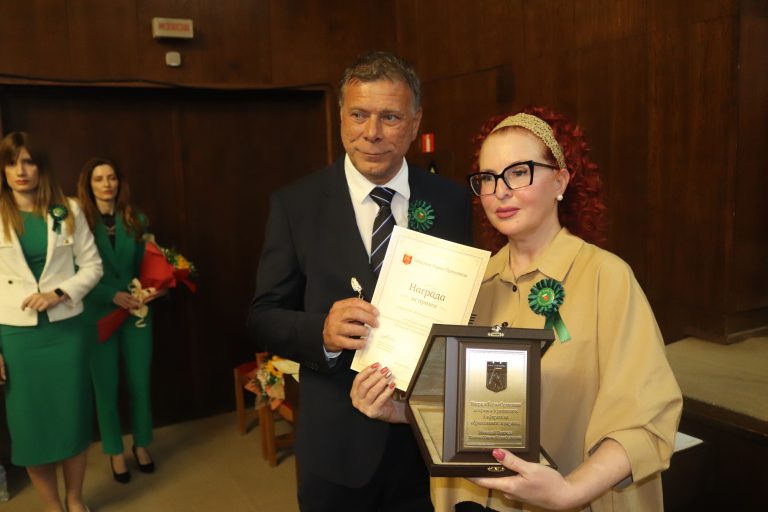 Дъжд и много емоции белязаха празника на Горна Оряховица