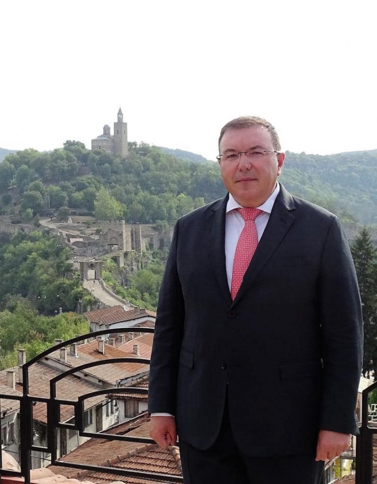 Пари и власт | Проф. д-р К. Ангелов:  Развитието на В. Търново като целогодишна дестинация за културен туризъм е регионален приоритет на ГЕРБ-СДС