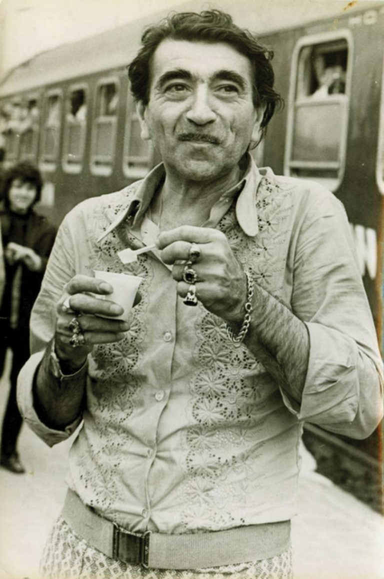 Дядото на актьора Георги Парцалев е  погребан в Преображенския манастир