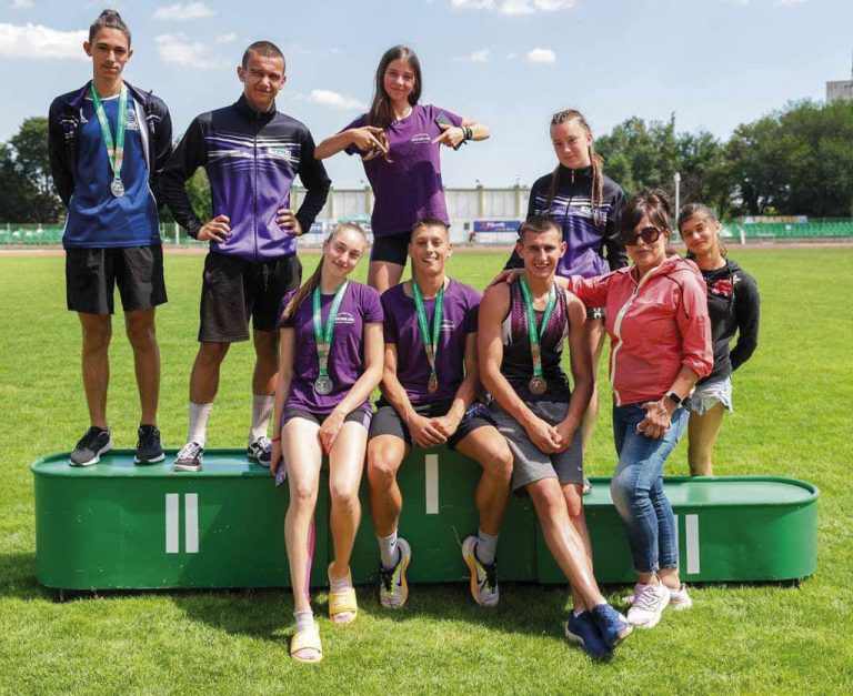 Спорт | “Атлетика-2012” с 4 медала до 18 г. от Националния шампионат на открито