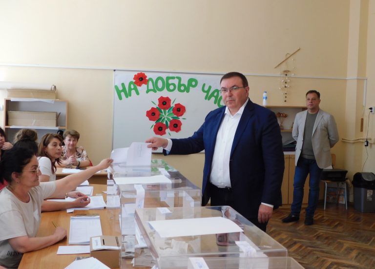 Горещи новини | Проф. Костадин Ангелов: „Да върнем сигурността на хората!“