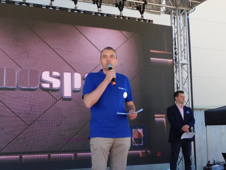 Стотици великотърновци се забавляваха в Деня на отворените врати в „Кроношпан”