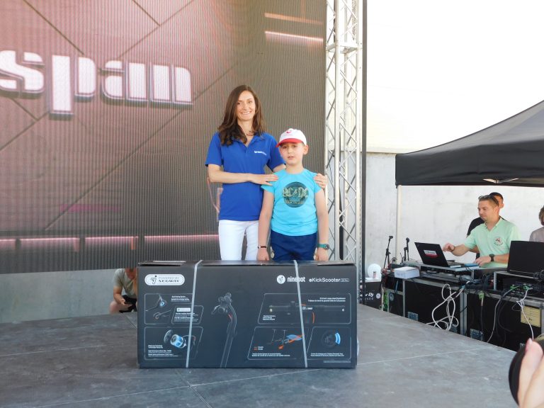 Стотици великотърновци се забавляваха в Деня на отворените врати в „Кроношпан”