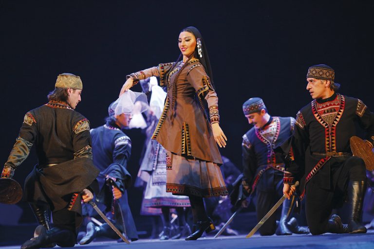 Горещи новини | Грузинци отново ще покорят публиката  на Международния фолклорен фестивал