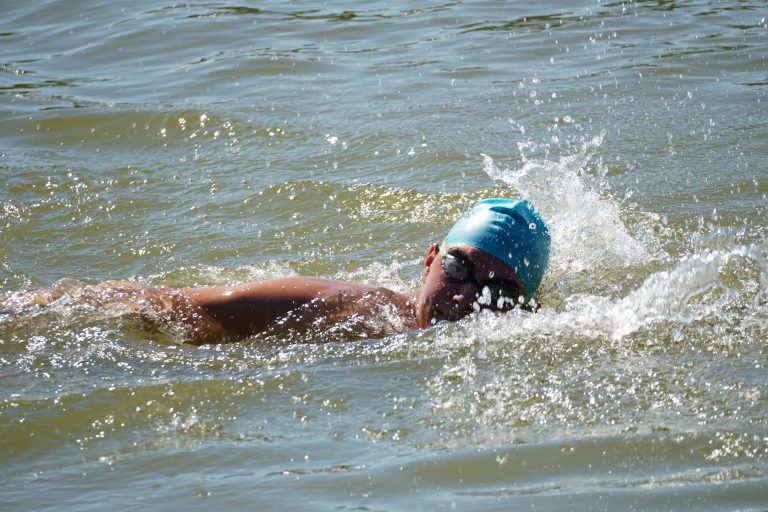В Лясковец плувният маратон „Добри Динев” отново събра участници от цялата страна