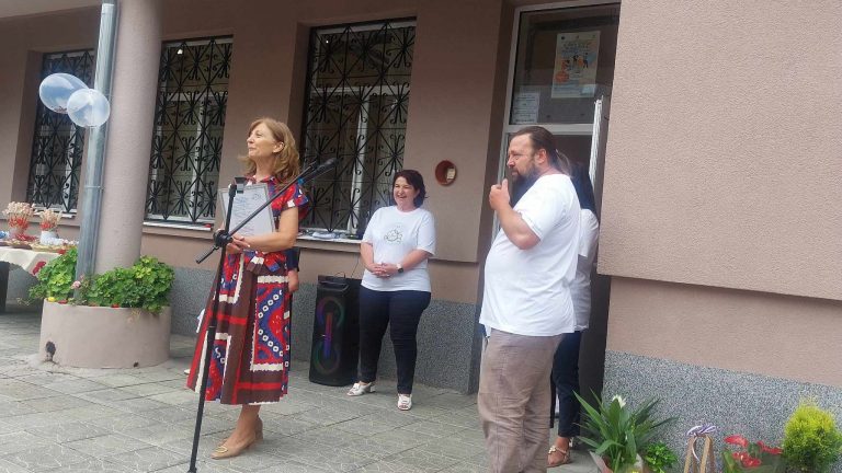 Общество | Дневният център за пълнолетни лица с тежки множествени увреждания навърши една година