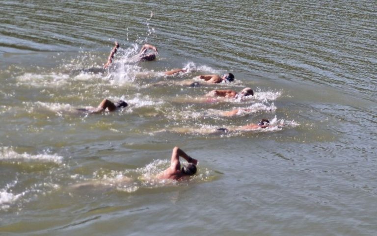В Лясковец плувният маратон „Добри Динев” отново събра участници от цялата страна
