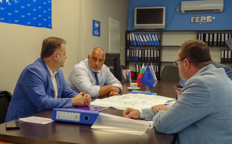 Горещи новини | Бойко Борисов: Призовавам за споделена отговорност – близо 1 милион българи са на воден режим