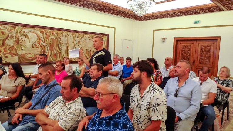 Горещи новини | По-добро покритие на мобилните мрежи поискаха кметове от Великотърновско