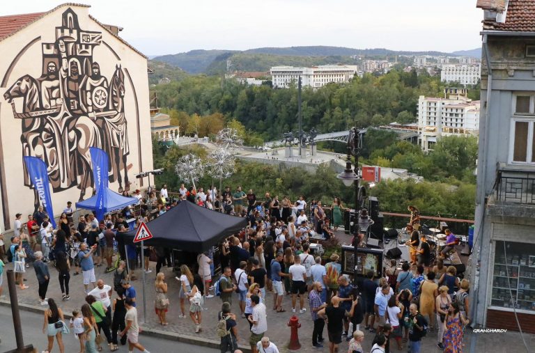 Фестивалът „48 часа Варуша юг“ съживи отново Старо Търново
