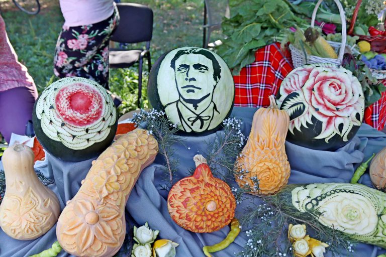 Кулинарно-фолклорният фестивал „Пъстра трапеза на гости в село Джулюница“ ще се проведе за четиринадесети път