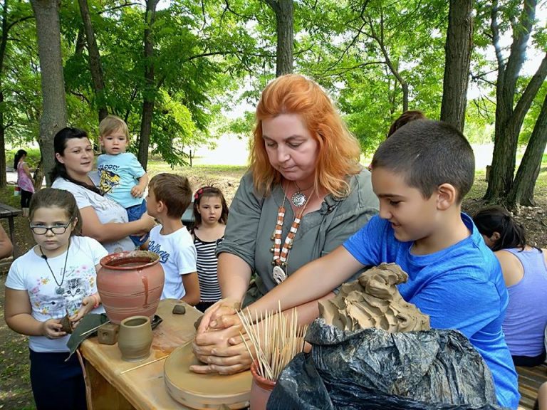 Занимания по грънчарство ще има тази събота в Долна Оряховица