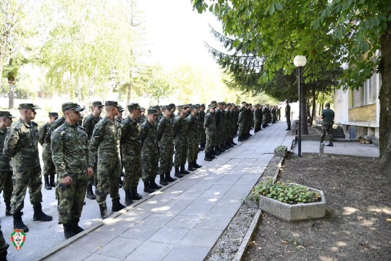 140 курсанти прекрачиха прага на НВУ