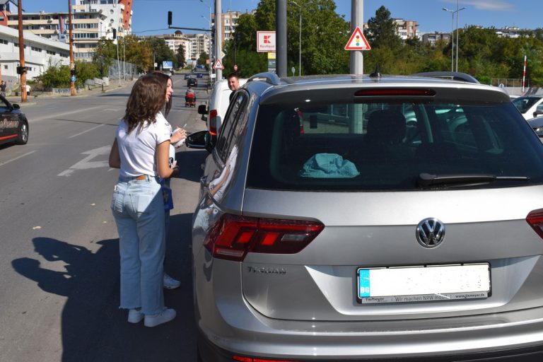 На трезви шофьори връчваха подаръци от “Каменица”