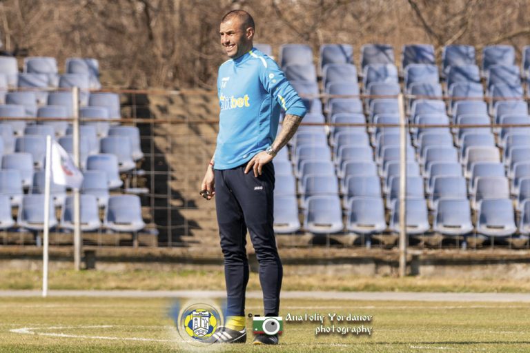 Александър Нанков ще помага на “Етър”, Илиян Трифонов става треньор на U17
