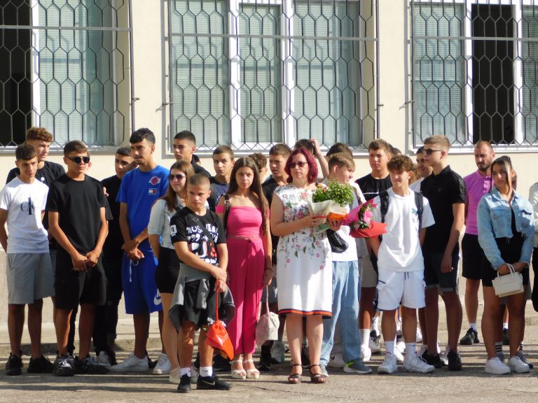 Спортното училище „Георги Живков“ посрещна 13-ата си учебна година с 300 ученици