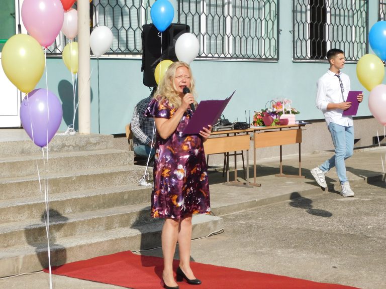 Спортното училище „Георги Живков“ посрещна 13-ата си учебна година с 300 ученици